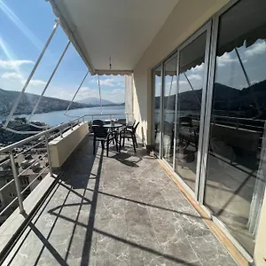 Center-sea View Apartament,sarande Apartment Sarande