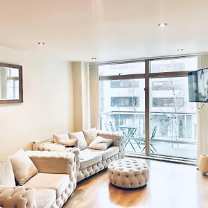 Luxe Apt In The Heart Of Apartment Dublin